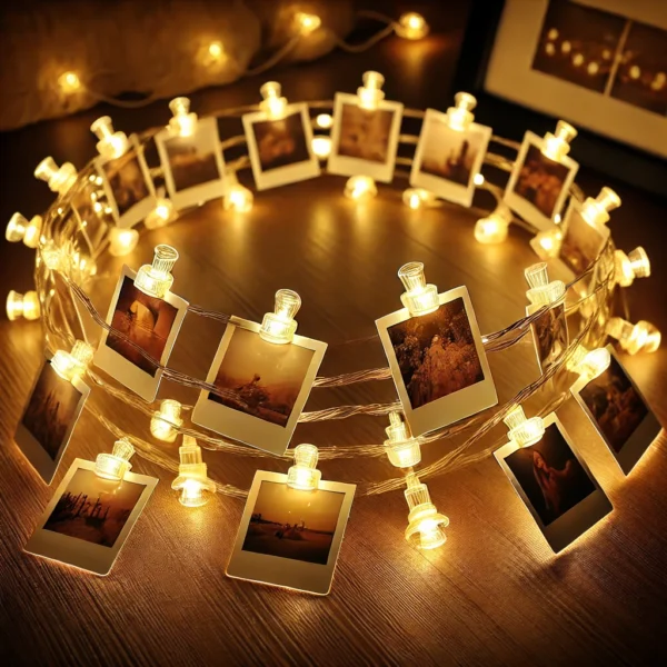 Quace 16 LED Photo Clip String Lights (Warm White, Plug-in)